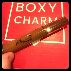 Pretty Vulgar concealer